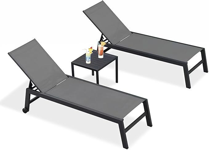 PURPLE LEAF Outdoor Chaise Lounge with Wheels for Outside 2 Pieces Aluminum Patio Lounge Chair with 5 Adjustable Position Sunbathing for Patio, Beach, Yard, Pool, Side Table Included, Grey