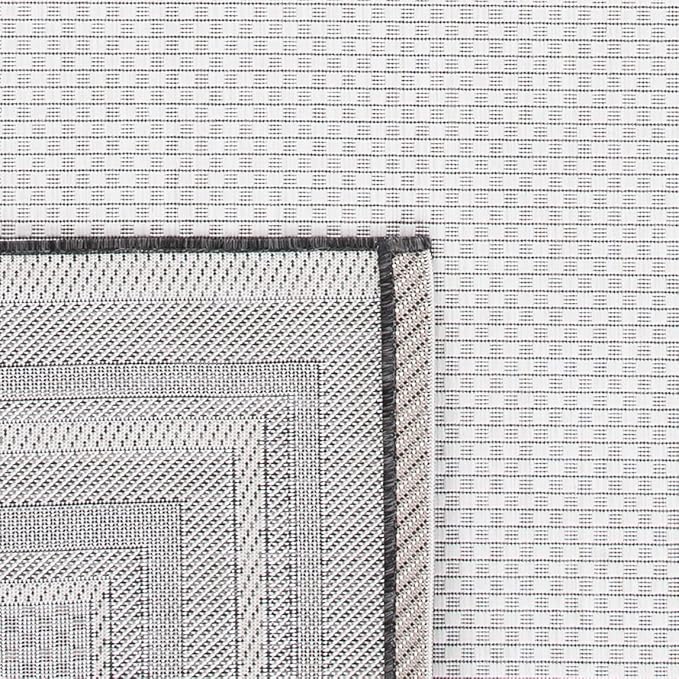 SAFAVIEH Courtyard Collection 2' x 3'7" Ivory / Black CY8475 Indoor/ Outdoor Waterproof Easy Cleaning Patio Backyard Mudroom Accent Rug