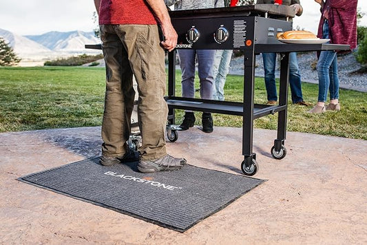 Blackstone Griddle Accessories Grill Splatter Mat (43.5" x 30.5"), 5036, Under The Grill Mat for Patio & Deck Protection – Outdoor BBQ Grilling Barbecue Pad for Gas Grill, Garage, Black.