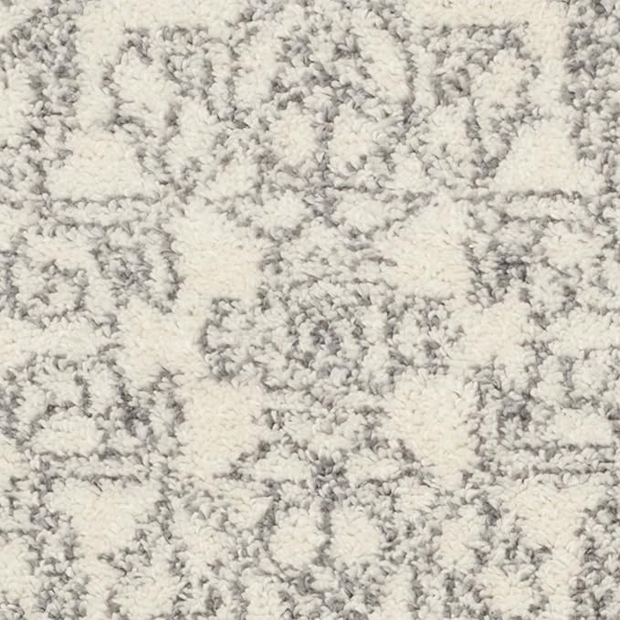 SAFAVIEH Adirondack Collection Accent Rug - 2'6" x 4', Ivory & Silver, Oriental Medallion Design, Non-Shedding & Easy Care, Ideal for High Traffic Areas in Entryway, Living Room, Bedroom (ADR108B)