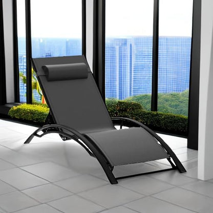 PURPLE LEAF Patio Chaise Lounge Set of 3 Outdoor Lounge Chair Beach Pool Sunbathing Lawn Lounger Recliner Chiar Outside Tanning Chairs with Arm for All Weather, Side Table Included, Black