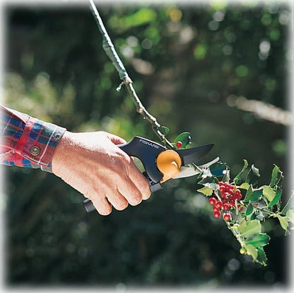 Fiskars PowerGear Pruner (7936)