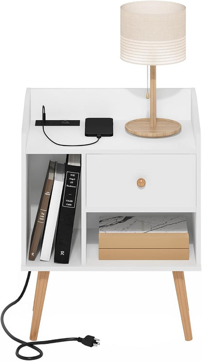 Furinno Claude Side Table, Mid Century End Table with Charging Station, Wooden Legs Night Stand, Bedside Table with USB and Type-C Port, for Living Room, Bedroom, White