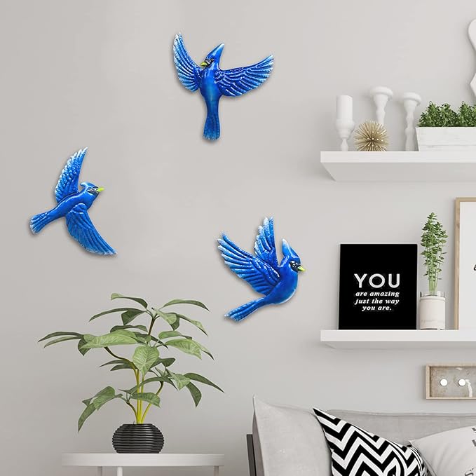 J-Fly Metal Birds Wall Decoration Bird Wall Hanging Decor Outdoor Metal Wall Art Blue Bird Outdoor Decor Suitable for Living Room Bedroom Patio Kitchen Outdoor Fence Decoration 9 Inch