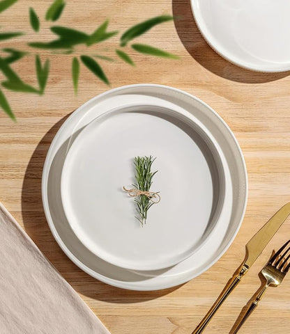TheTerra Ceramic Dinnerware Set for 4, 18-Piece Plates and Bowls Set | Lightweight Porcelain Dish Set, Scratch Resistant, Oven & Microwave & Dishwasher Safe, Bright White