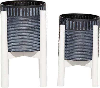 Deco 79 Modern Metal Round Planter, Set of 2 18", 15"H, Black