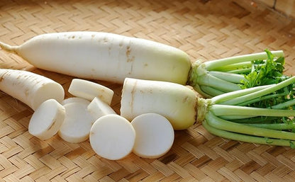 Japanese Daikon Radish Seeds for Planting - 100 Heirloom Non GMO Seeds - Full Planting Instructions to Plant & Grow a Home Vegetable Garden - Great Gardening Gift, 3 Packets