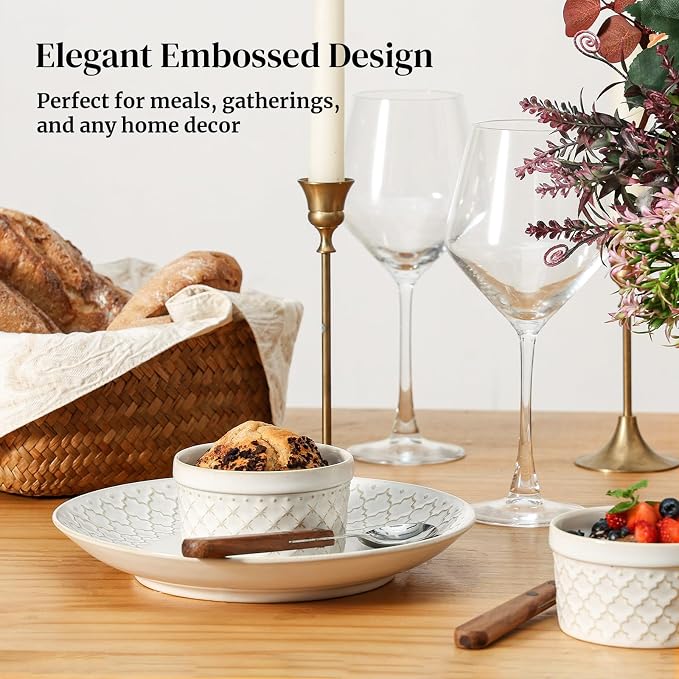 DOWAN Ramekins Oven Safe with Lids 6 oz, Charcuterie Boards Bowls Set for Creme Brulee, Souffle, Dipping Sauces, Custard Cups Ceramic Food Storage Containers, Set of 6, Beige