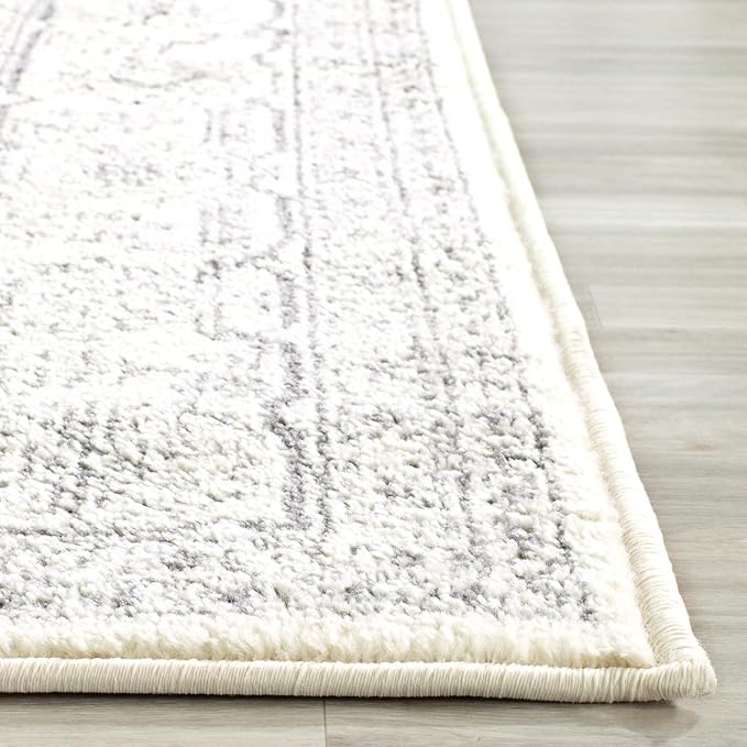 SAFAVIEH Adirondack Collection Accent Rug - 2'6" x 4', Ivory & Silver, Oriental Medallion Design, Non-Shedding & Easy Care, Ideal for High Traffic Areas in Entryway, Living Room, Bedroom (ADR108B)