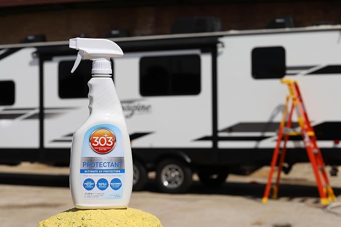 303 Aerospace Protectant for Vinyl, Plastic & Rubber, 32 oz 6-Pack | Provides UV protection while helping prevent fading, cracking, and discoloration.