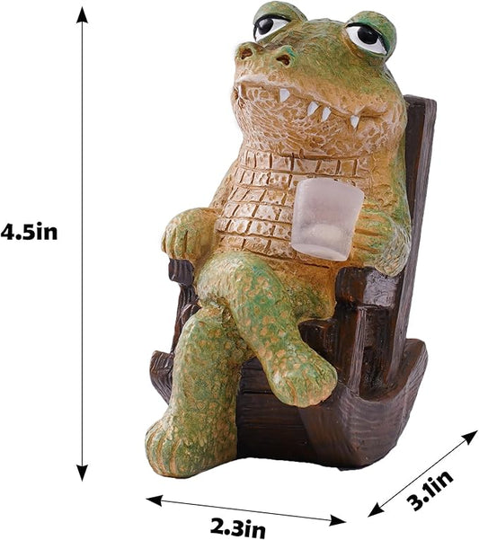 Decorative Crocodile Solar Light, Garden Statue with LED Light Ornament for Indoor Outdoor Home Patio Yard Lawn