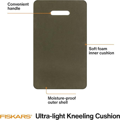 Fiskars Garden Kneeling Pad, 11" x 18" Lightweight and Thick EVA Foam Knee Cushion with Handle for Gardening, Cleaning, or Construction - Moisture and Rip Resistant, Gardening Supplies, Green