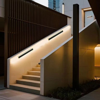 VEVOR Outdoor Wall Light, 23.6 Inch, Long Strip Modern Exterior Wall Sconce Light Fixtures, 3000K Warm White, IP65 Waterproof, Anti-Rust Outside Patio Wall Mount Lighting, for House, Porch, Garage