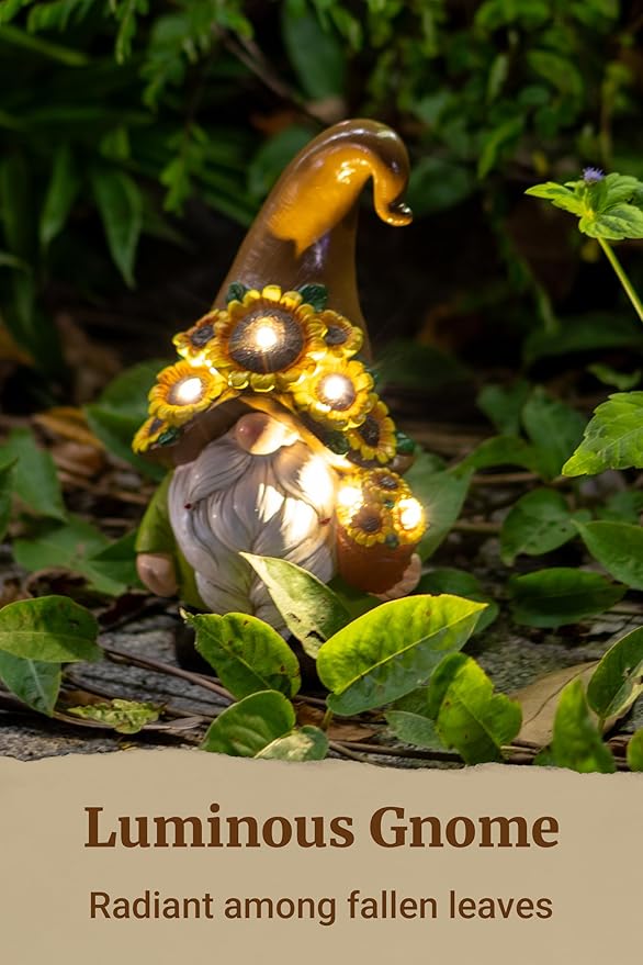 Solar Garden Gnome Statue, 7.67 Inch Resin Gnome Outdoor Decor for Yard, Backyard, Patio, Porch, Lawn; Garden Decor, Gnome Gifts, Birthday Gifts for Grandma Mom Women