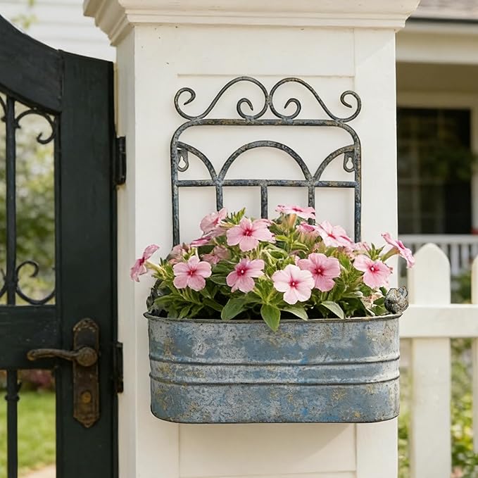 Rustic Metal Wall Planter Country Garden Wall Hanging Mount Vase Pocket Outdoor Vintage Hanging Pot Farmhouse Wall Decor for Plants Flowers (Blue)