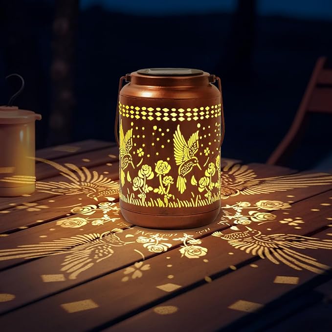 Hummingbird Solar Lantern Outdoor Hummingbird Decor Garden Decor Waterproof Decor Light Hanging Solar Lights Yard Decor, Christmas Gifts, Gifts for Women, Gifts for Mom, Gifts for Grandma