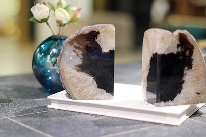JIC Gem Black Agate Bookend(s) Bookends for Shelves to Hold Books geode bookends with Rubber Bumpers for Office and Home Decoration(1 Pair 2 to 3 Lbs)