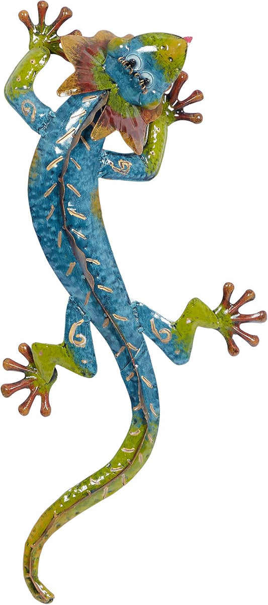 Deco 79 Metal Lizard Home Wall Decor Indoor Outdoor Wall Sculpture, Wall Art 13" x 5" x 28", Green