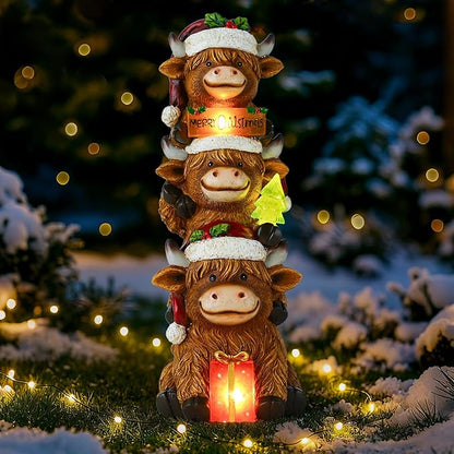 Christmas Highland Cow Decor with Solar Light Triple Highland Cow Christmas Decorations Gifts for Women Mom Funny Highland Cows Garden Statues for Garden Patio Lawn Yard Decor