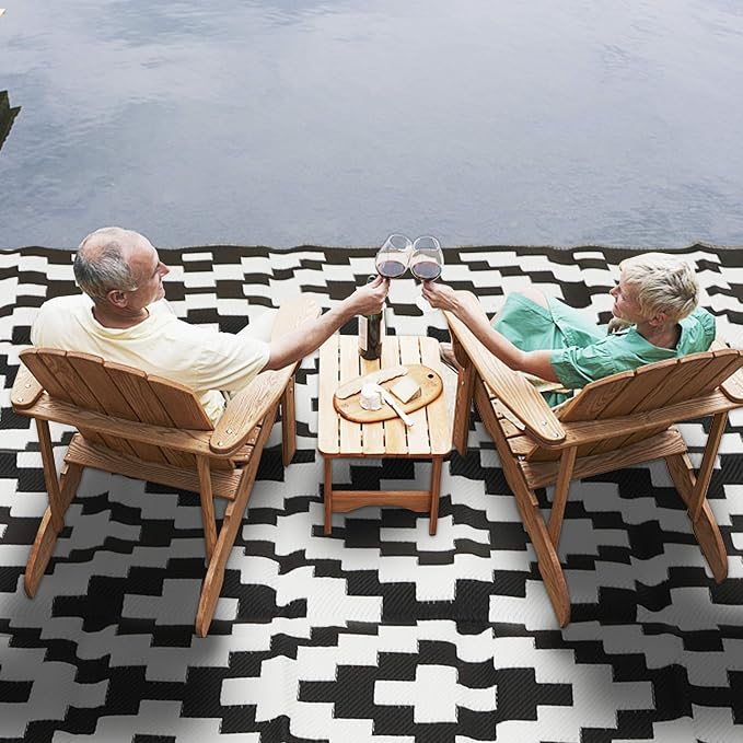 SAND MINE Waterproof Outdoor Rug 9x18 ft, Plastic Straw Rug, Modern Area Rug, Large Floor Mat, RV, Patio, Backyard, Deck, Picnic, Beach, Trailer, Camping (9' x 18', Black & White Lattice)
