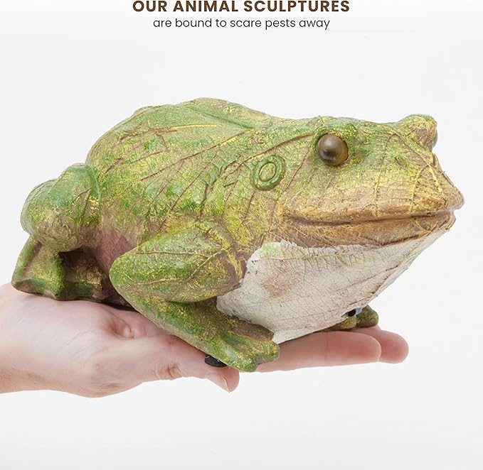 Bits and Pieces - Frog Motion Sensor and Detector Statue - Animal Gardening Gifts - Weather Resistant Garden Decoration Sculpture - 4½" x 8½"