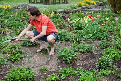 Rosy Earth Expandable Metal Garden Hose 75 FT - 304 Stainless Steel Water Hose 75 FT - Heavy Duty non Kinking Flexible Garden Hose, no Bite