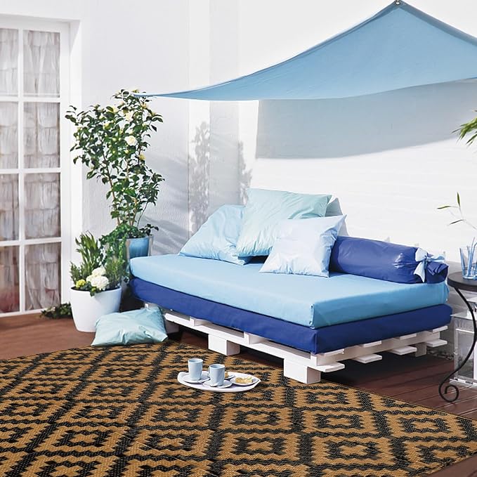 SAND MINE Reversible Mats, Plastic Straw Rug, Modern Area Rug, Large Floor Mat and Rug for Outdoors, RV, Patio, Backyard, Deck, Picnic, Beach, Trailer, Camping, Black & Brown, 3' x 5'
