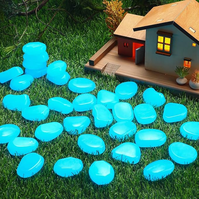 Landical 100 Pcs Large Glow in The Dark Rocks Pebbles Outdoor Fish Tank Rocks Aquarium Gravel Luminous Stones for Walkway Succulent Plant Halloween Decor (Light Blue,1.8 Inch)