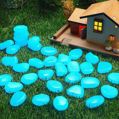 Landical 100 Pcs Large Glow in The Dark Rocks Pebbles Outdoor Fish Tank Rocks Aquarium Gravel Luminous Stones for Walkway Succulent Plant Halloween Decor (Light Blue,1.8 Inch)