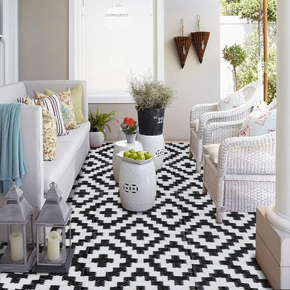SAND MINE Waterproof Outdoor Rug 4x6 ft, Plastic Reversible Rug, Modern Area Rug, Large Floor Mat for Outdoors, RV, Patio, Backyard, Deck, Picnic, Beach, Camping (4' x 6', Black & White Lattice)