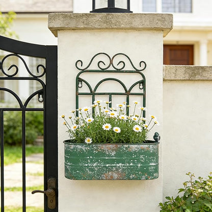 Rustic Metal Wall Planter Country Garden Wall Hanging Mount Vase Pocket Outdoor Vintage Hanging Pot Farmhouse Wall Decor for Plants Flowers (Green)