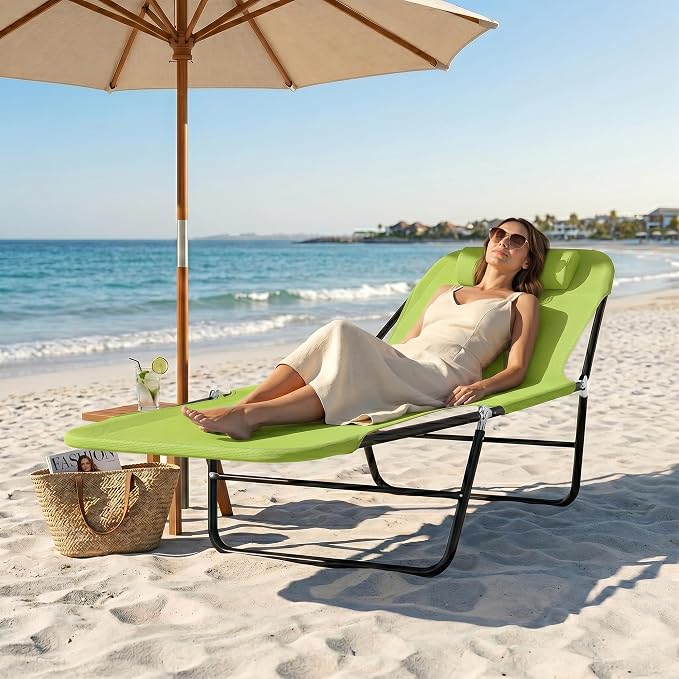 Outsunny Folding Chaise Lounge Chair, Pool Sun Tanning Chair, Outdoor Lounge Chair with Reclining Back, Breathable Mesh Seat, Headrest for Beach, Yard, Patio, Green