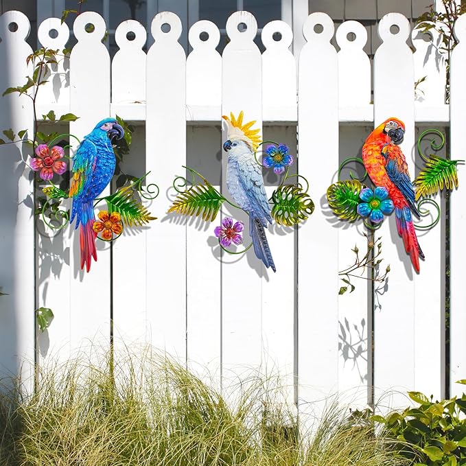 Metal Colorful Parrots Wall Art, 12 Inches Parrot Large Hanging Outside Decoration 3 Pack, Metal Bird Wall Christmas Decoration Gift, Decor Outdoor Decorations for Yard, Garden Ornaments Patio Outside Porch Christmas Decor