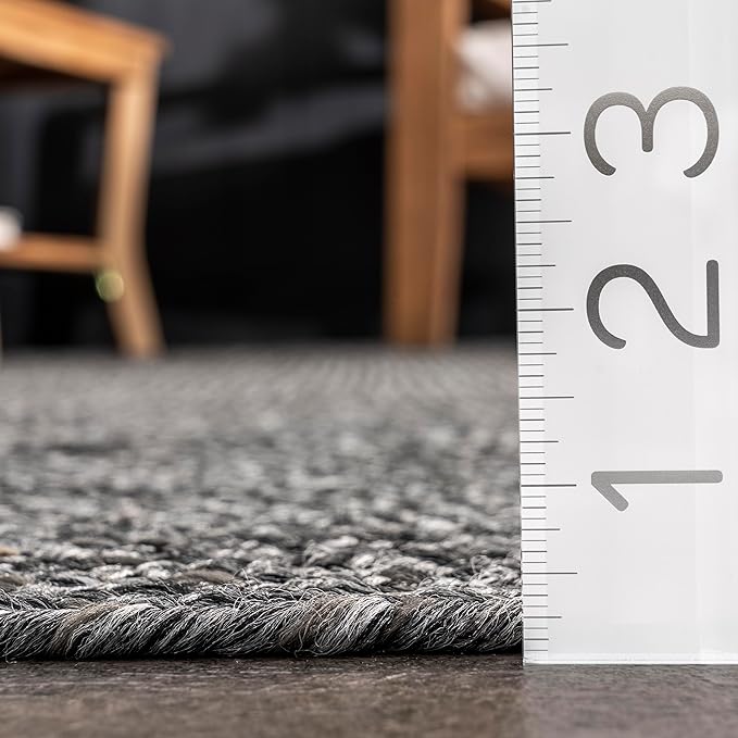 nuLOOM 5' x 8' Solid Hand Braided Indoor/Outdoor Area Rug, Pet-Friendly, High Traffic, Weather Resistant, for Patio, Balcony, Bedroom, Living Room, Dining Room, Wynn Charcoal