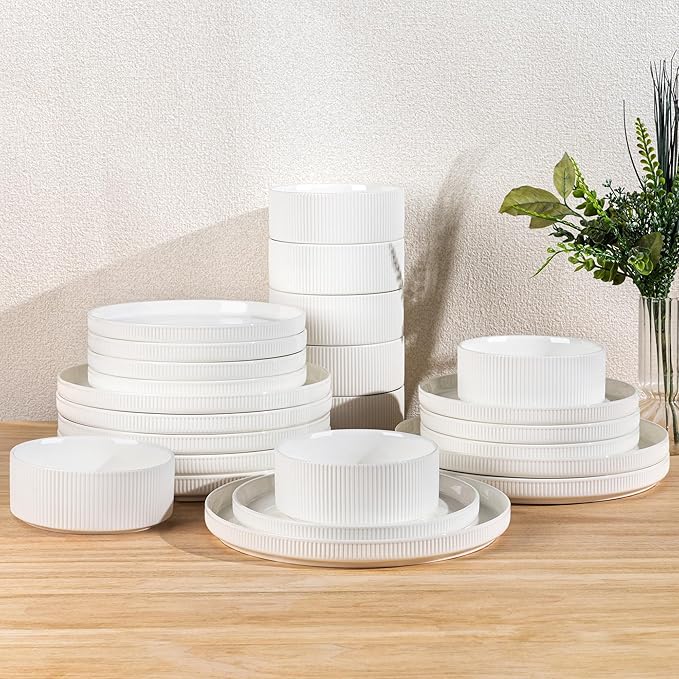 TheTerra Ceramic Dinnerware Set for 8, 24-Piece Plates and Bowls Set | Lightweight Porcelain Dish Set, Scratch Resistant, Oven & Microwave & Dishwasher Safe, Bright White