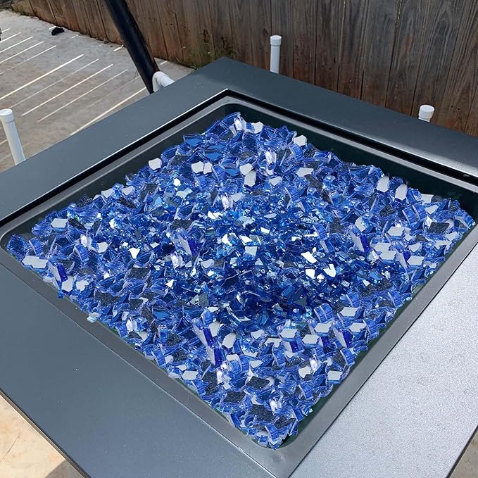 VEVOR Fire Glass, 10LBS / 4.5KG High-Temperature Resistant Fireplace Rocks, 1/4-Inch / 6.35 mm Reflective & Smokeless Firepit Glass Rock, High Luster Stone Landscaping for Fire Pit Table, Cobalt Blue