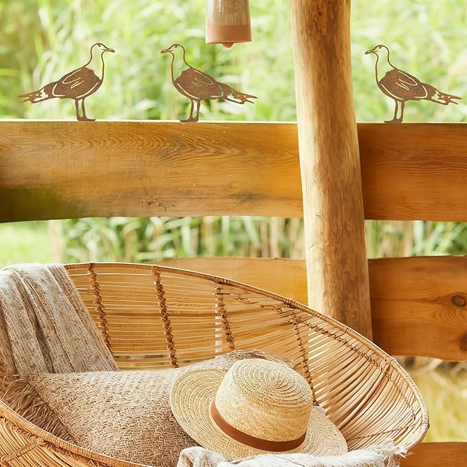 3 Pcs Rusty Seagull Decoration,Outdoor Bird Wall Decor,Rustic Metal Seagull Decorative Garden Stakes and Yard Art,Fence Decorations Outdoor