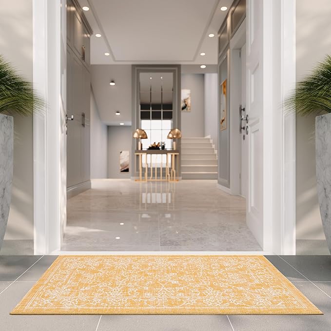 SAFAVIEH Washable Rug Outdoor Courtyard Collection - 2' x 3'7", Gold & Ivory, Non-Shedding & Easy Cleaning, Ideal for Patio, Front Door, Entryway, Doormat (CY8680-56021)