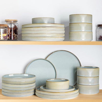 TheTerra Ceramic Dinnerware Sets for 6, 18 Pieces Porcelain Lightweight Plates and Bowls Sets, Scratch Resistant Dish Set, Oven & Microwave & Dishwasher Safe,Illusion Blue