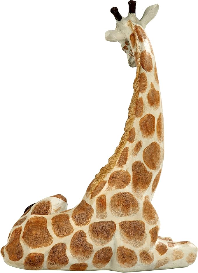 Design Toscano Zari, The Resting Giraffe Statue