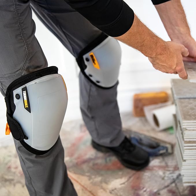 ToughBuilt – GelFit Non-Marring Knee Pads, Professional Gel Cushion Kneepads with EVA Foam Comfort Layer, Smooth Non-Scratch Shell, Adjustable Straps, and Heavy-Duty Jobsite Protection (TBL-KP-G203-R)