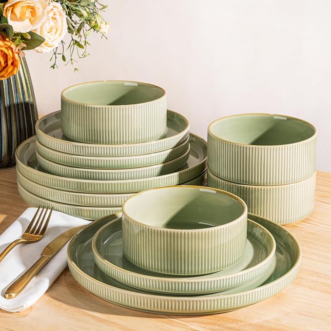 TheTerra Ceramic Dinnerware Sets for 4, 12 Pieces Porcelain Lightweight Plates and Bowls Sets, Scratch Resistant Dish Set, Oven & Microwave & Dishwasher Safe, Duck Egg Green