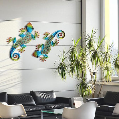 HONGLAND 2Pcs Metal Gecko Wall Decor Lizard Garden Art Color Hanging Glass Sculpture for Indoor Outdoor Patio Fence (Symphony)