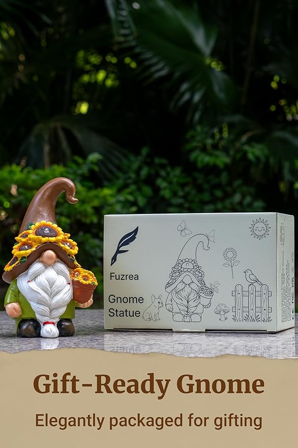 Solar Garden Gnome Statue, 7.67 Inch Resin Gnome Outdoor Decor for Yard, Backyard, Patio, Porch, Lawn; Garden Decor, Gnome Gifts, Birthday Gifts for Grandma Mom Women