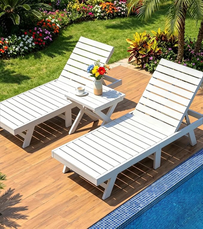 PASAMIC Folding Outdoor Side Table, HDPE Outdoor End Table, All-Weather Patio Table with 17.7" Wide Tabletop, No Assembly, for Porch, Deck, Poolside, White