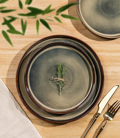 TheTerra Ceramic Dinnerware Sets for 6, 18 Pieces Porcelain Lightweight Plates and Bowls Sets, Scratch Resistant Dish Set, Oven & Microwave & Dishwasher Safe, Coca Mocha