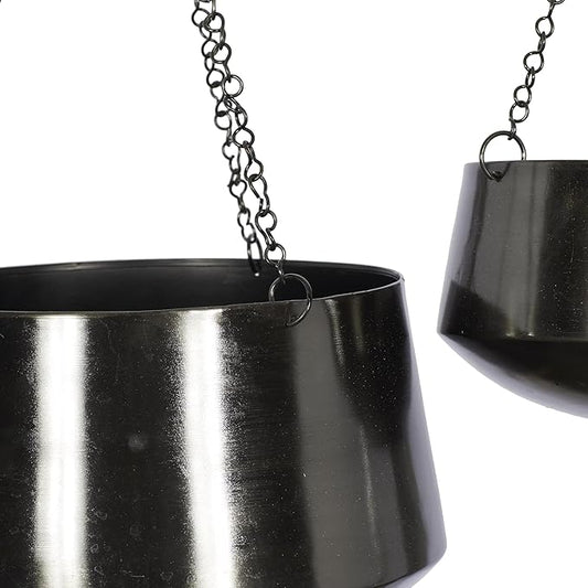 Deco 79 Metal Indoor Outdoor Wall Planter Indoor Outdoor Hanging Dome Hanging Planter with Chain, Set of 2 Plant Hanger 5", 7"H, Black