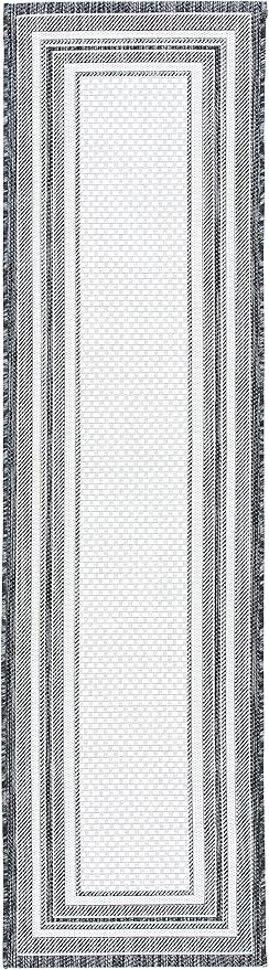 SAFAVIEH Courtyard Collection 2'3" x 8' Ivory / Black CY8475 Indoor/ Outdoor Waterproof Easy Cleaning Patio Backyard Mudroom Runner Rug
