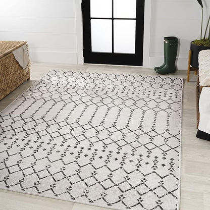 JONATHAN Y Moroccan Geometric Indoor Outdoor Area Rug 5X8 Cream/Black, Ourika Textured Weave for Backyard, Patio, Porch, Easy-Cleaning, High Traffic, Pet-Friendly, Non-Shedding (SMB108I-5)