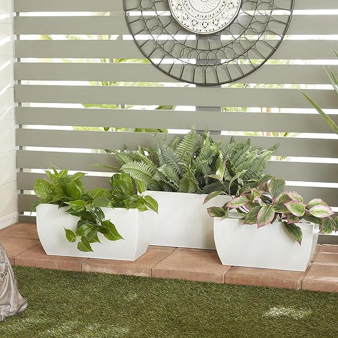 CosmoLiving by Cosmopolitan Metal Indoor Outdoor Planter, Set of 3 20", 18", 16"W, White